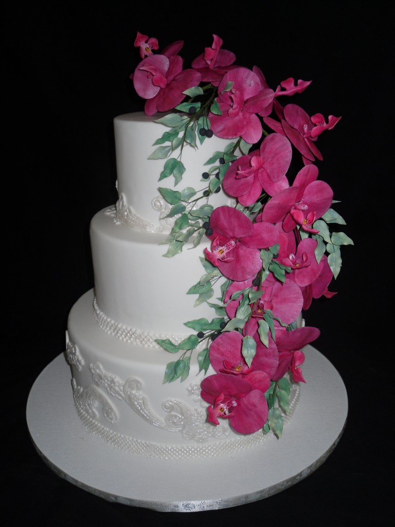 3 tier wedding cake pink flowers